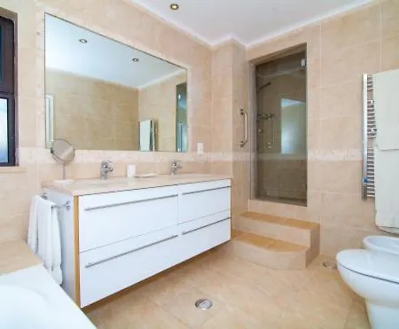Sleeps 4 Pool Air Con T480133 Vale do Lobo